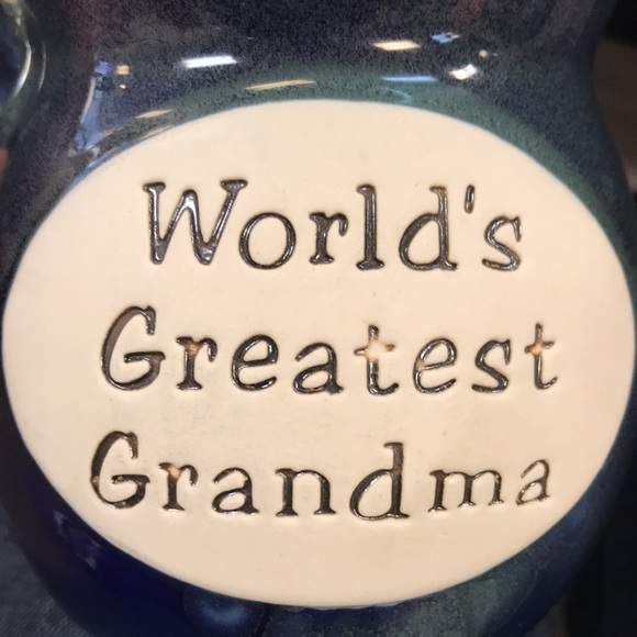 World's Greatest Grandma Pottery Mug - Picture 5 of 7